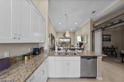 9366 Pocida Ct 202, Naples FL - photo 8 of 44