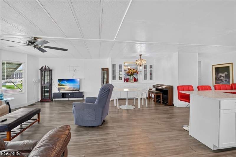 2 bedroom ManufacturedHome at 14716 Nantucket Rd 411, Old Bridge Village, North Fort Myers — photo 4