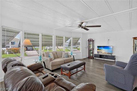 14716 Nantucket Rd 411, North Fort Myers FL - photo 6 of 47