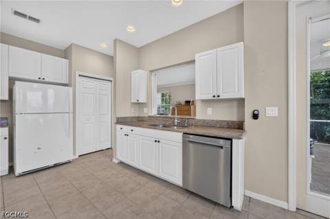 9141 Los Lagos Ct 101, Bonita Springs FL - photo 19 of 48