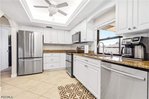 226 SW 44th Ter, Cape Coral FL - photo 9 of 36