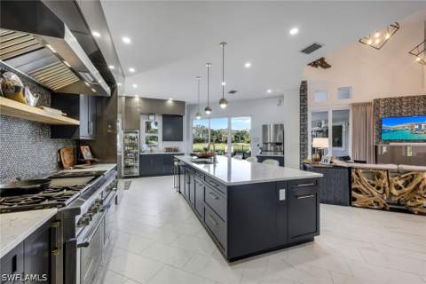 12570 Vittoria Way, Fort Myers FL - photo 16 of 50