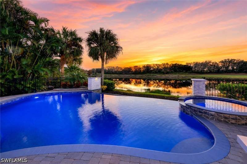 5 bedroom SingleFamilyResidence at 12570 Vittoria Way, Vittoria, Fort Myers — photo 2