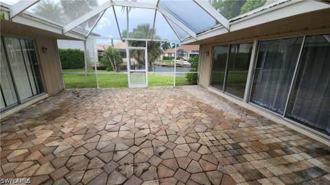514 Antilles Ct, Marco Island FL - photo 23 of 28