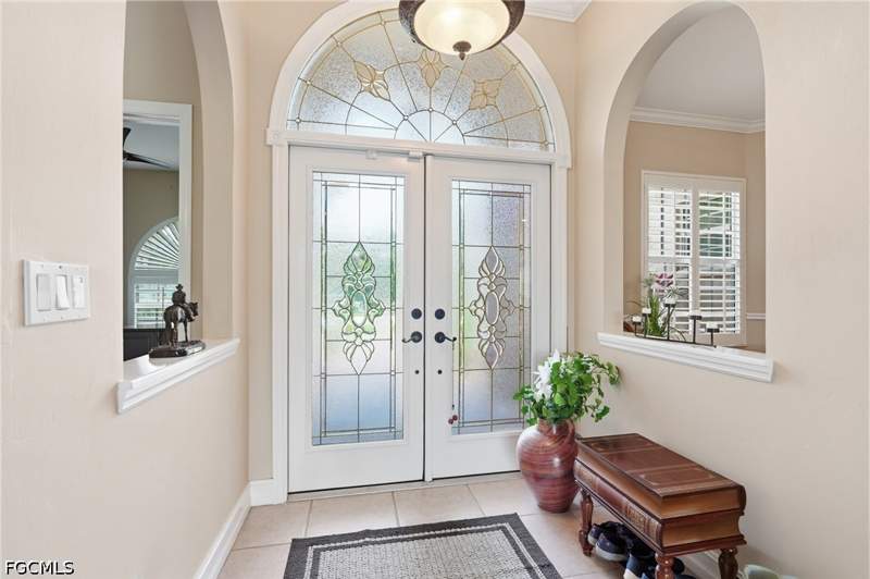 4 bedroom SingleFamilyResidence at 8861 Creek Run Dr, Cedar Creek, Bonita Springs — photo 5