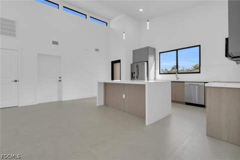 1011 State Ave, Lehigh Acres FL - photo 10 of 34