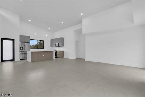 1011 State Ave, Lehigh Acres FL - photo 16 of 34