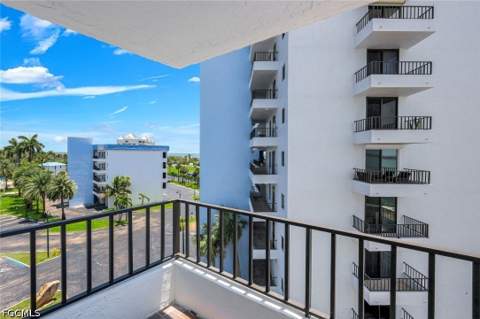 15021 Punta Rassa Rd 401, Fort Myers FL - photo 14 of 42