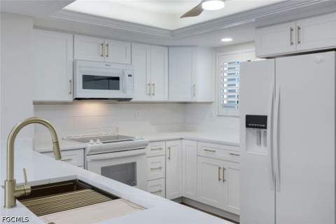 15021 Punta Rassa Rd 401, Fort Myers FL - photo 15 of 42