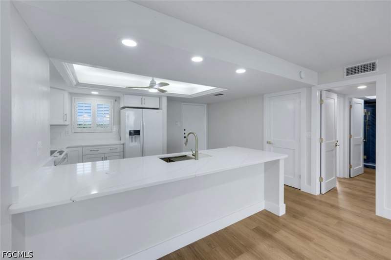 2 bedroom Condominium at 15021 Punta Rassa Rd 401, Punta Rassa, Fort Myers — photo 5