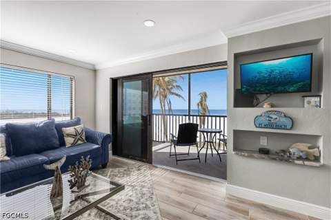6662 Estero Blvd 308, Fort Myers Beach FL - photo 8 of 39