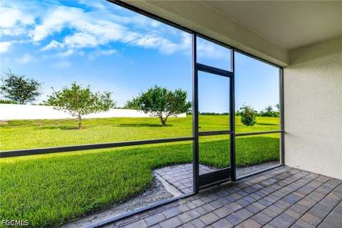 14454 Cantabria Dr, Fort Myers FL - photo 23 of 35