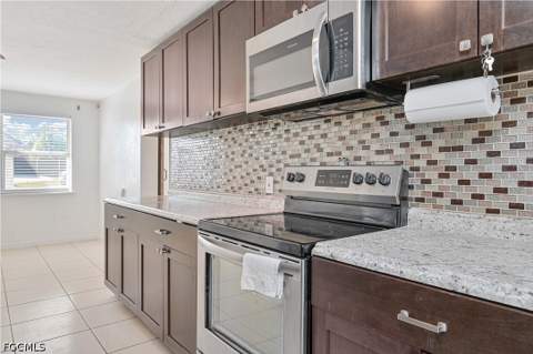 101 Lucille Ave, Fort Myers FL - photo 8 of 41