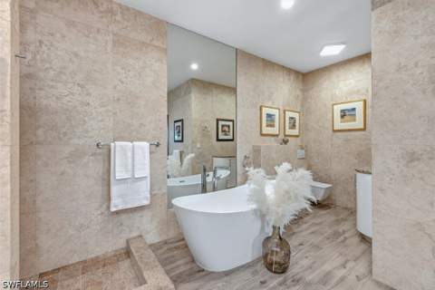 124 Stillwater Ct, Marco Island FL - photo 20 of 50