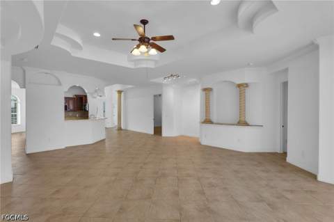 3705 Kilarney St, Fort Myers FL - photo 11 of 30