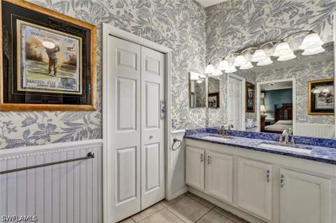 5866 Westbourgh Ct, Naples FL - photo 19 of 50