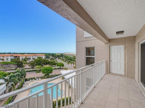 2905 Gulf Shore Blvd N 501N, Naples FL - photo 21 of 25