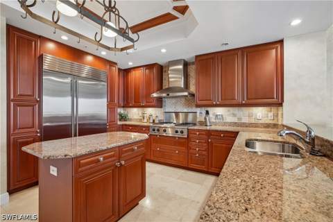 970 Cape Marco Dr 504, Marco Island FL - photo 8 of 44