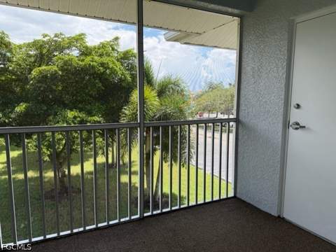 8424 Bernwood Cove Loop 1510, Fort Myers FL - photo 10 of 16