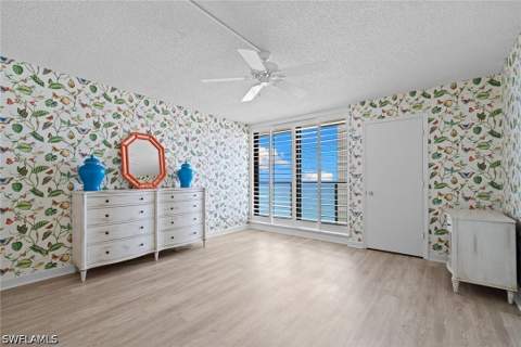 4901 Gulf Shore Blvd N 1501, Naples FL - photo 19 of 33
