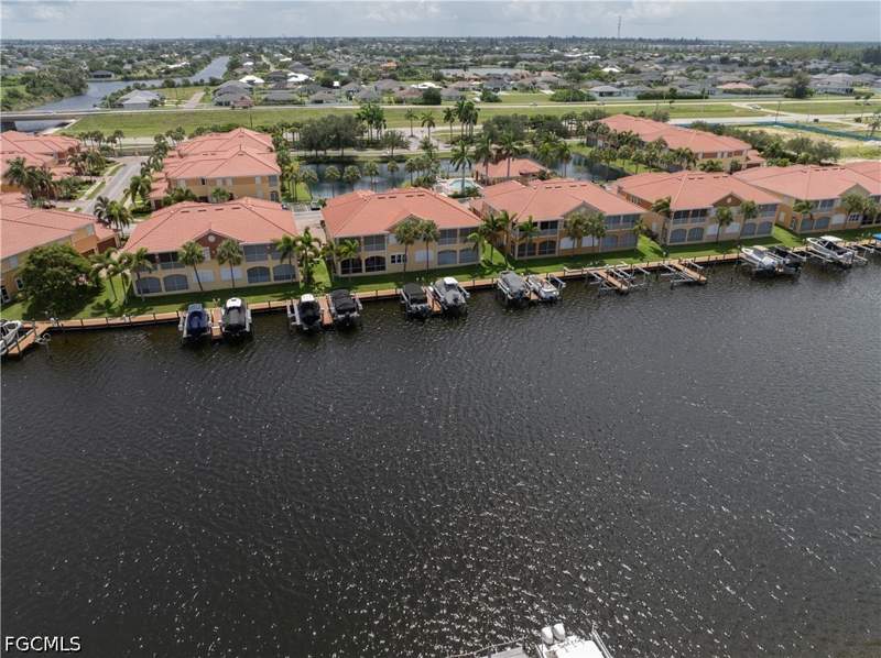 3 bedroom Condominium at 198 Shadroe Cove Cir 502, Blue Water, Cape Coral — photo 3