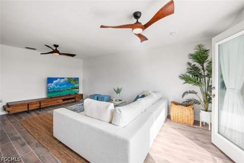 13124 Golden Palms Cir, Fort Myers FL - photo 11 of 23