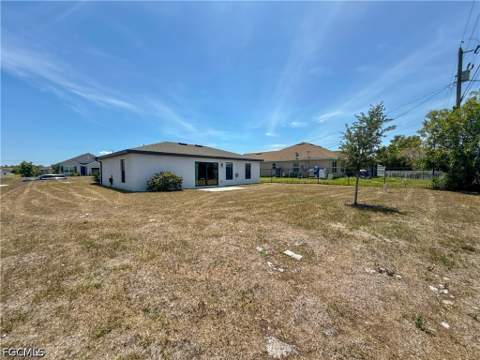 3010 NE 6th Pl, Cape Coral FL - photo 21 of 23