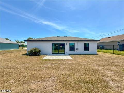 3010 NE 6th Pl, Cape Coral FL - photo 22 of 23