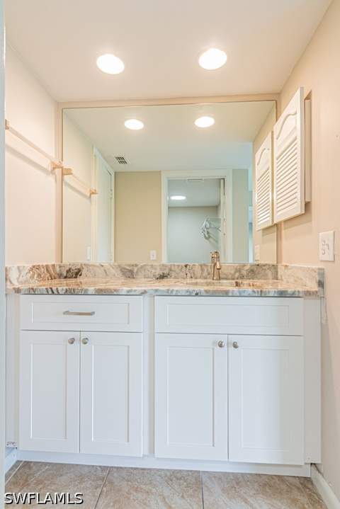 149 Palm Dr 17, Naples FL - photo 19 of 47