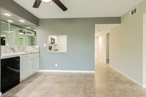 149 Palm Dr 17, Naples FL - photo 9 of 47