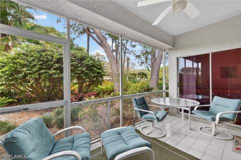 290 Emerald Bay Cir L7, Naples FL - photo 15 of 22