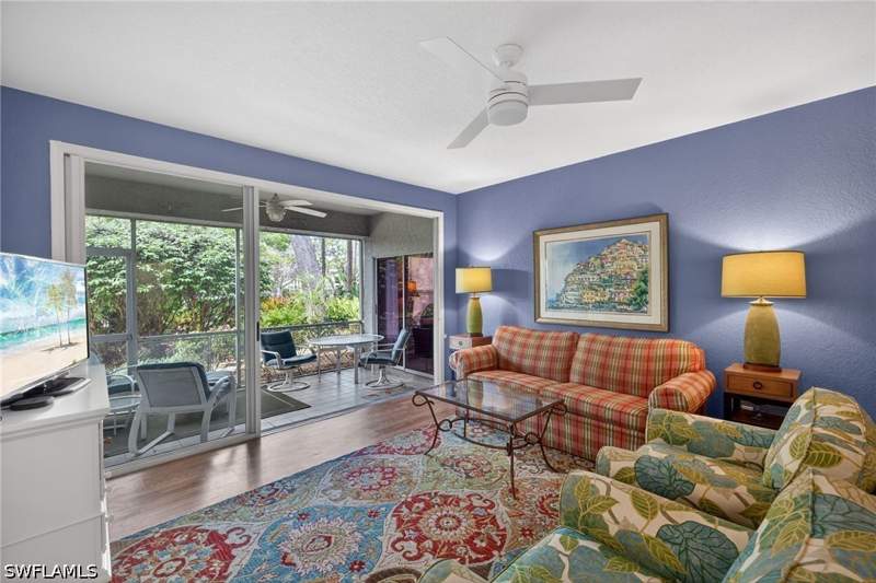 2 bedroom Attached at 290 Emerald Bay Cir L7, Villages At Emerald Bay, Naples — photo 3