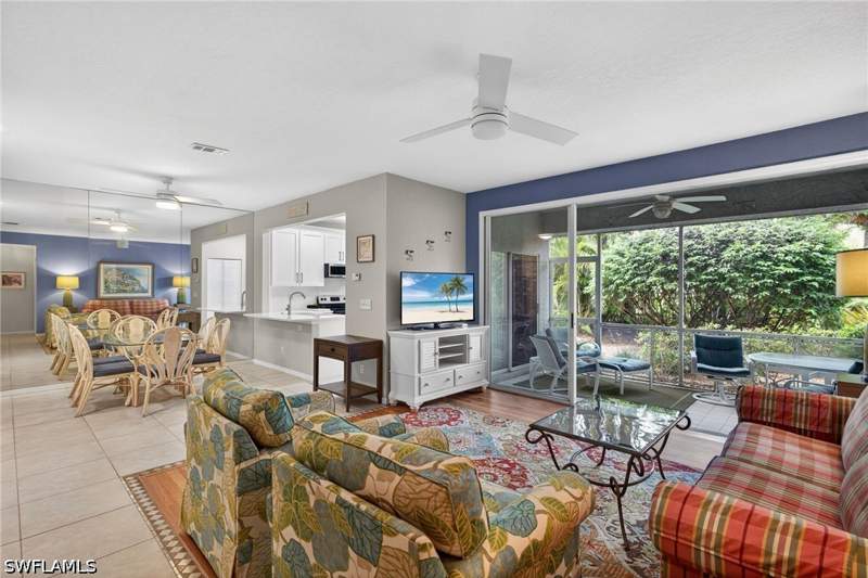 2 bedroom Attached at 290 Emerald Bay Cir L7, Villages At Emerald Bay, Naples — photo 4