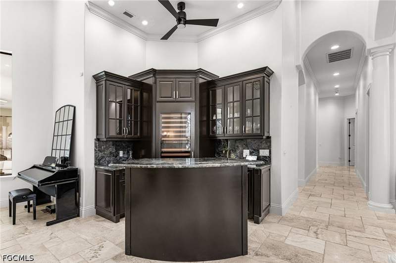 4 bedroom SingleFamilyResidence at 8250 Penzance Blvd, Fort Myers, Fort Myers — photo 5
