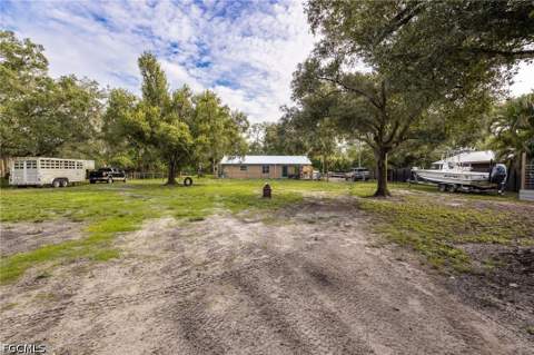 11700 Deal Rd, North Fort Myers FL - photo 23 of 46