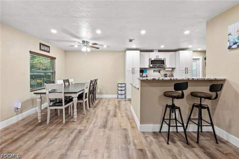 11700 Deal Rd, North Fort Myers FL - photo 7 of 46