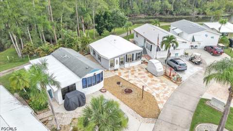 10933 Brown Pelican Cir, Estero FL - photo 24 of 30