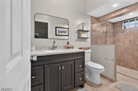 330 NE 24th Ave, Cape Coral FL - photo 9 of 18