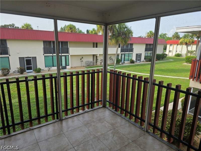 2 bedroom Condominium at 198 Joel Blvd 7, South Broadmoor, Lehigh Acres — photo 4