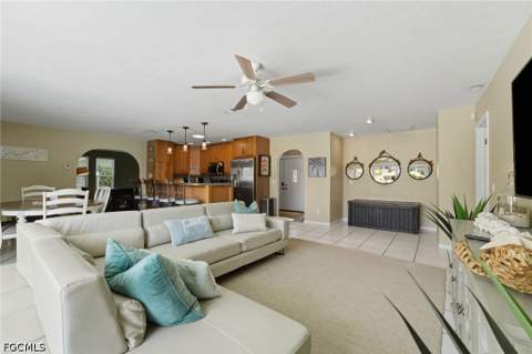 902 El Dorado Pkwy E, Cape Coral FL - photo 7 of 29