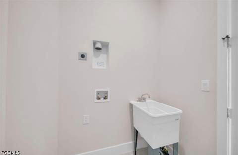 1116 Cherry St E, Lehigh Acres FL - photo 14 of 35