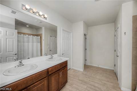 152 SE 27th Ter, Cape Coral FL - photo 16 of 38
