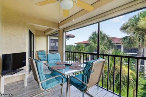 12601 Kelly Sands Way 422, Fort Myers FL - photo 23 of 48