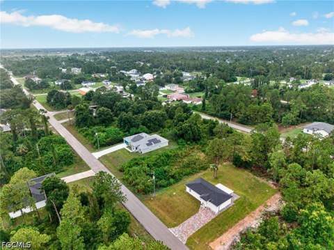 851 Calumet St E, Lehigh Acres FL - photo 21 of 36
