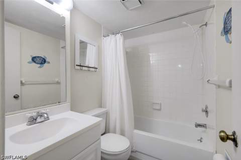 13240 White Marsh Ln 7, Fort Myers FL - photo 19 of 32