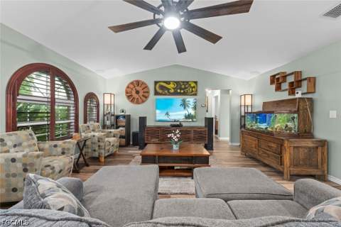 519 NW 26th Pl, Cape Coral FL - photo 7 of 50
