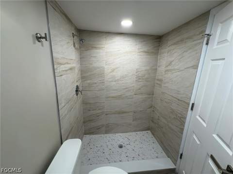 1740 Pine Valley Dr 115, Fort Myers FL - photo 19 of 29