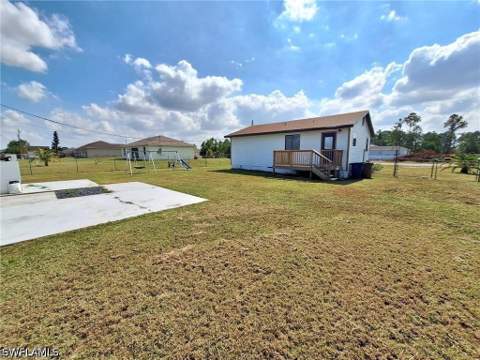 3820 20th St W, Lehigh Acres FL - photo 12 of 16
