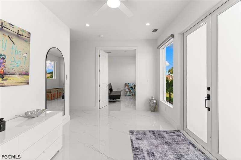 3 bedroom SingleFamilyResidence at 1030 NW 39th Ave, Cape Coral, Cape Coral — photo 5