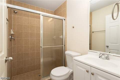 546 Sherwood Ave S, Lehigh Acres FL - photo 12 of 17
